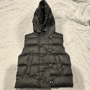 Gap Black Down Puffer Hooded Vest
